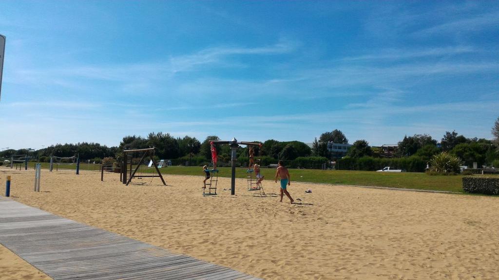 Appartamenti Narcisi Bibione Exterior foto